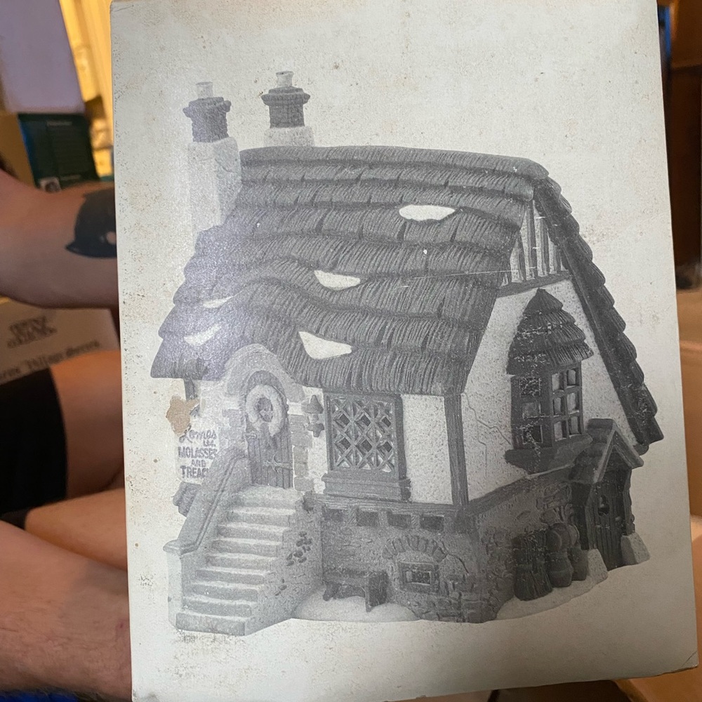 Department 56 Dickens Village